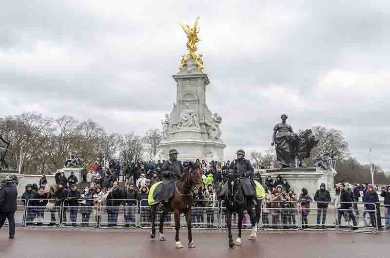 31 - Inglaterra - Londres - Memorial a la reina Victoria
